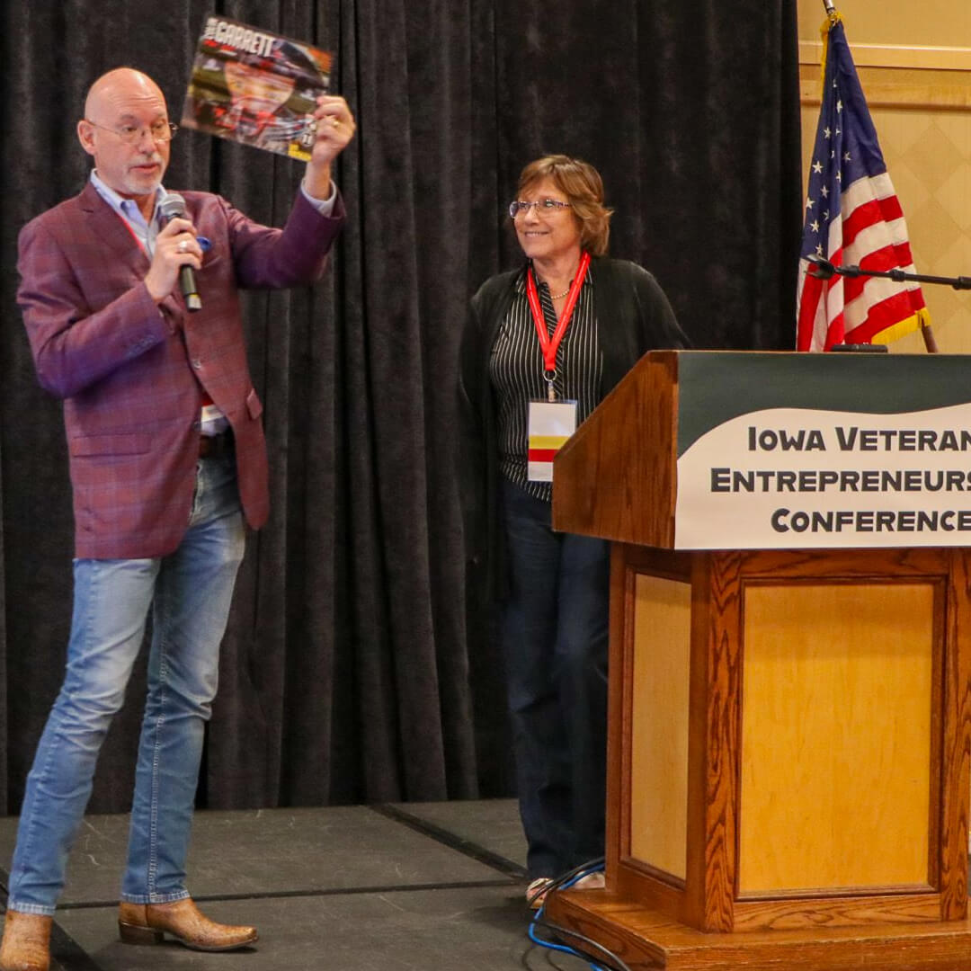 photo of Ryan Garrett and Lisa Kipps-Brown, keynote speakers at Iowa Veterans Entrepreneurship Conference